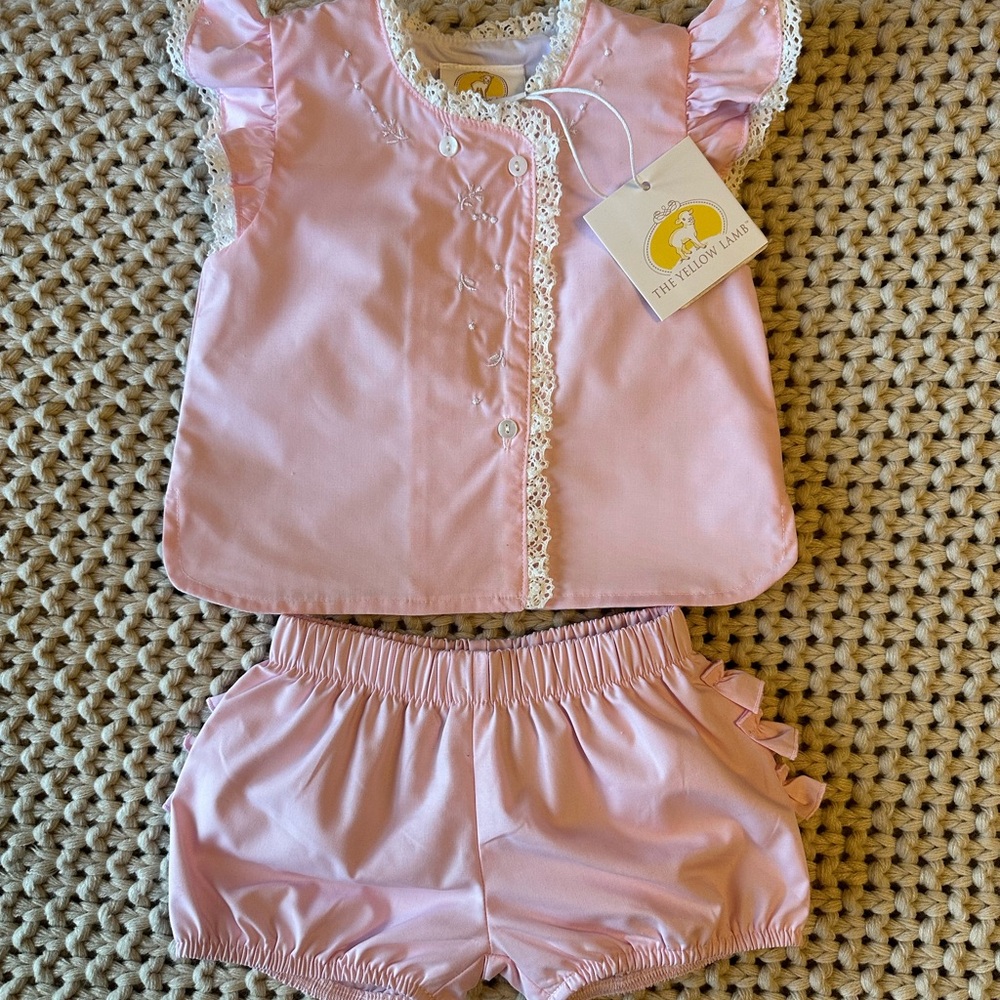 Pink diaper set